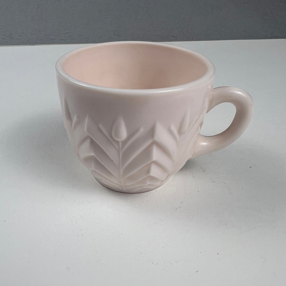 VTG Jeanette Feather Shell Pink Milk Glass Punch Cup MCM Collectible Wedding Mug